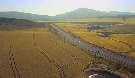 無(wú)人機(jī)技術(shù)在現(xiàn)代農(nóng)業(yè)領(lǐng)域的應(yīng)用與發(fā)展(圖2)