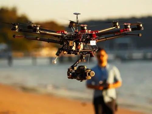 無人機的無線通信鏈路系統(tǒng)說明(圖1) 無人機的無線通信鏈路系統(tǒng)說明(圖1)