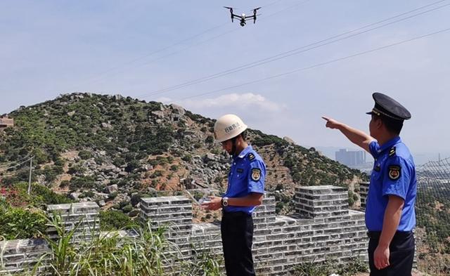 漳州開發(fā)區(qū)采用無人機(jī)協(xié)助完成城市管理工作(圖2) 漳州開發(fā)區(qū)采用無人機(jī)協(xié)助完成城市管理工作(圖2)