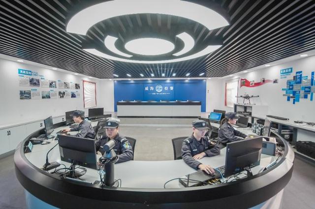 威海利用警用無人機(jī)加強(qiáng)建設(shè)智慧城市(圖2) 威海利用警用無人機(jī)加強(qiáng)建設(shè)智慧城市(圖2)