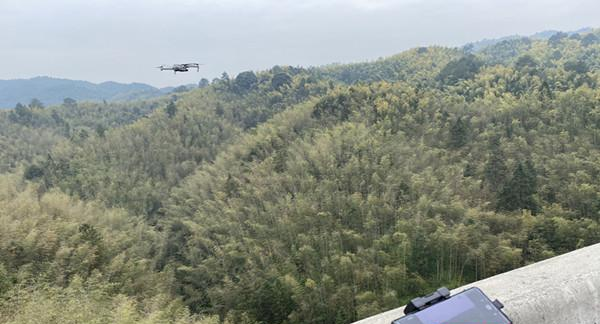 高速路管員巡邏用上千里眼無人機,巡邏效率大大(圖2) 高速路管員巡邏用上千里眼無人機,巡邏效率大大(圖2)
